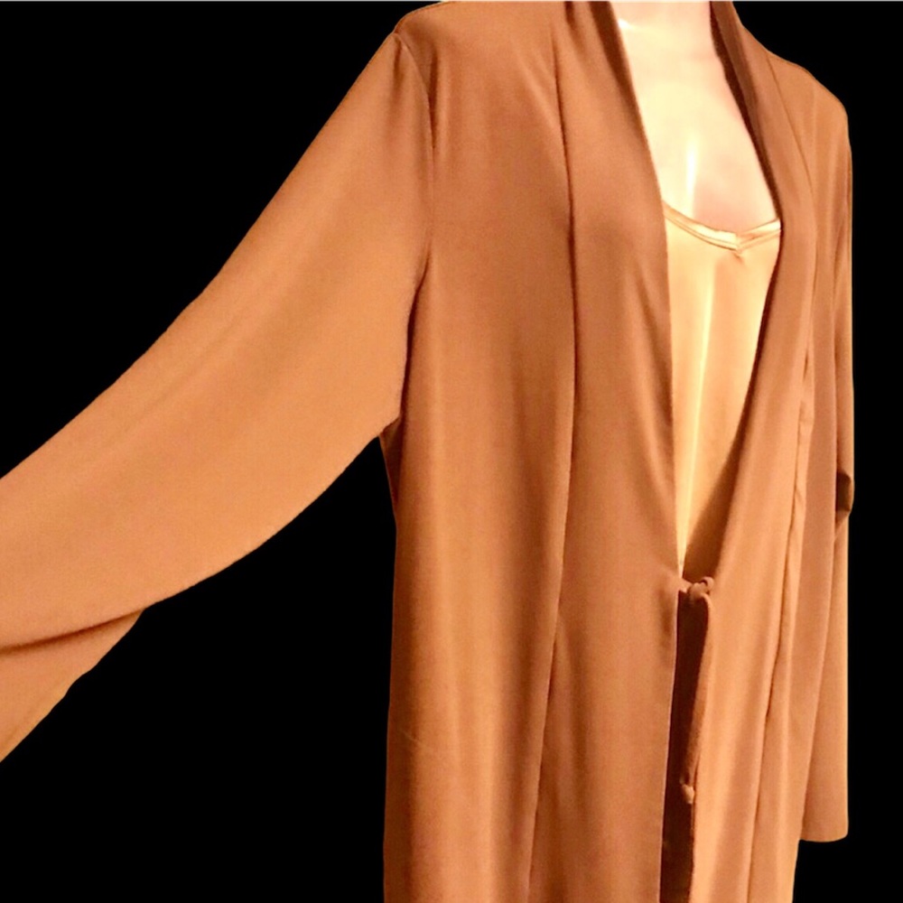 Travel Smith Long Carmel Colored Jacket, Large